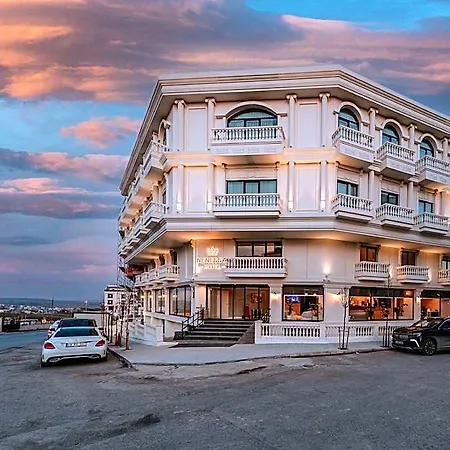 Hotel Nenessa Airport 4*
